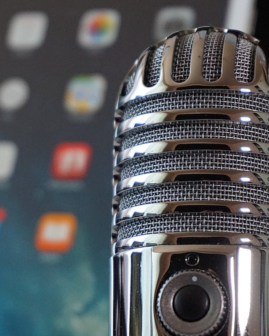 microphone-2469295_1280